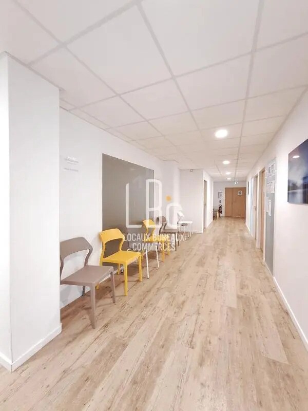 Plus de détails pour Bureau à louer