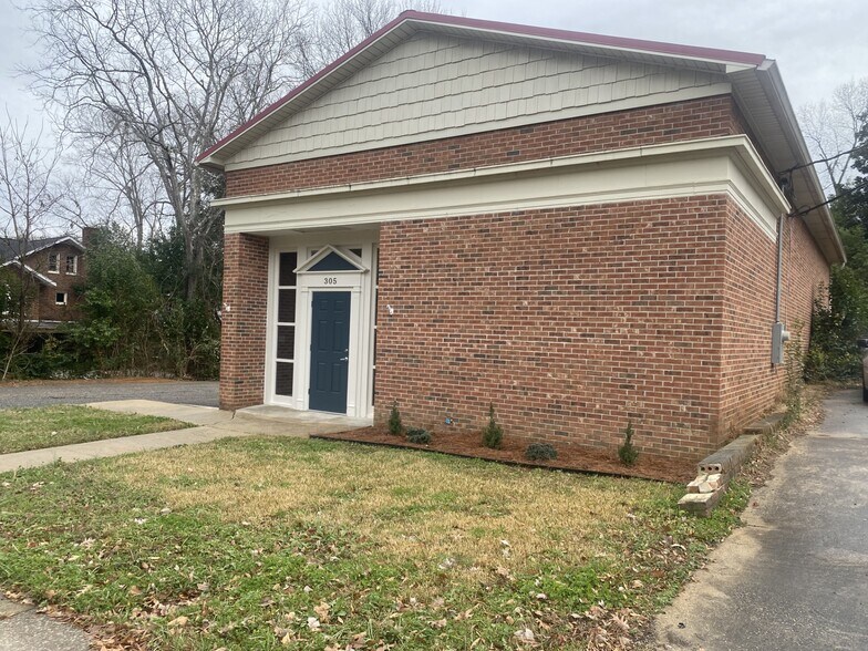 305 E Arch St, Lancaster, SC à vendre - Photo de l’immeuble – Image 2 sur 13