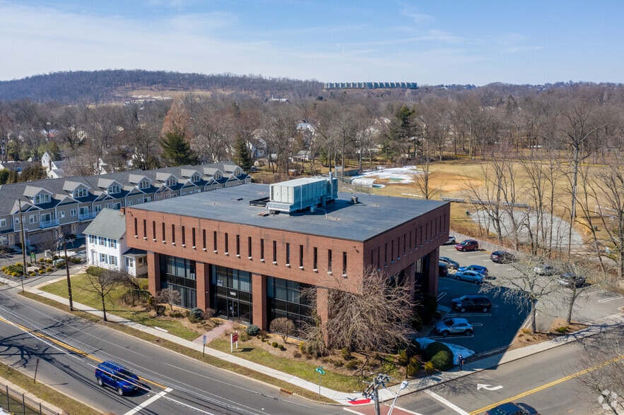 140 Mountain Ave, Springfield, NJ à louer - Aérien – Image 3 sur 4