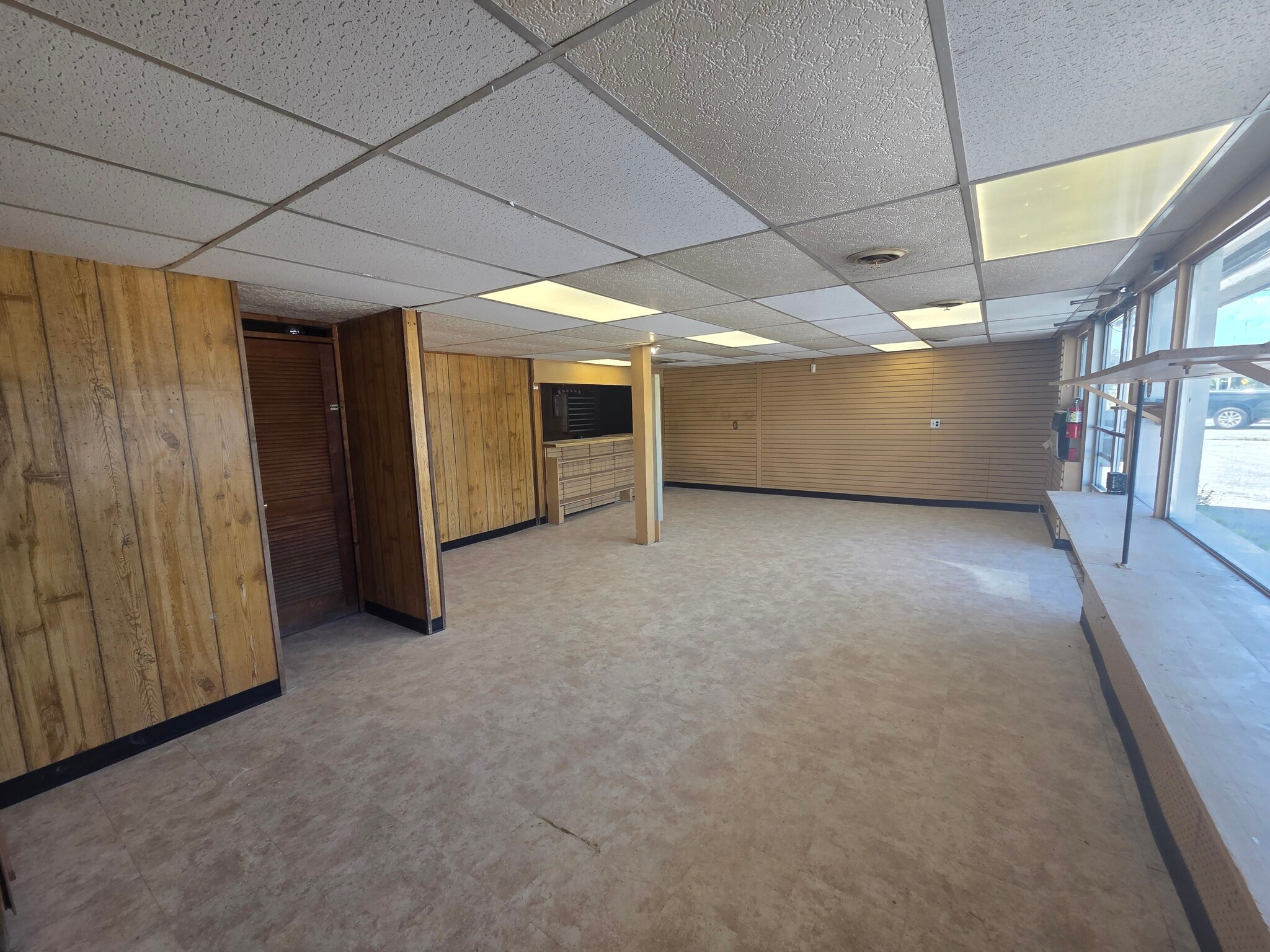 905 Route 376, Hopewell Junction, NY à vendre Photo intérieure– Image 1 sur 8