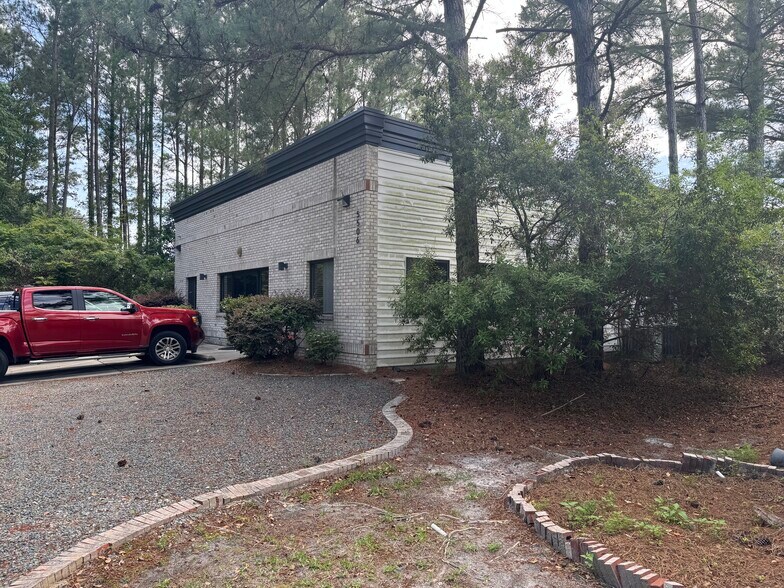 5506 Business Dr, Wilmington, NC à louer - Photo de l’immeuble – Image 2 sur 10
