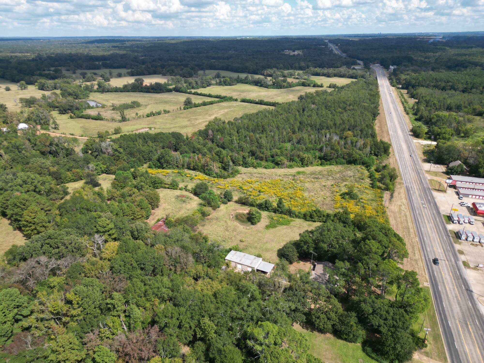 909 State Highway 31, Chandler, TX à vendre Photo de l’immeuble– Image 1 sur 9