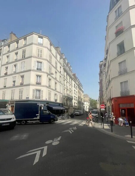 Local commercial dans Paris à louer - Photo de l’immeuble – Image 2 sur 2