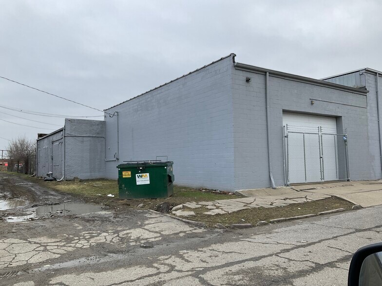3774 Joy Rd, Detroit, MI à vendre - Photo de l’immeuble – Image 3 sur 4