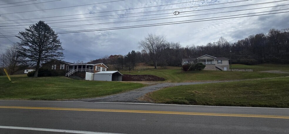 3396 Benedum Dr, Bridgeport, WV à vendre - Photo de l’immeuble – Image 2 sur 10