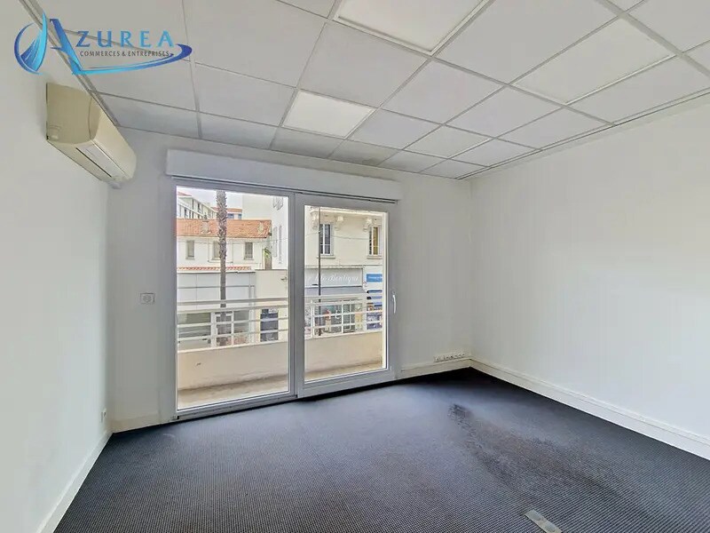 Bureau dans Antibes à louer Photo intérieure– Image 1 sur 9
