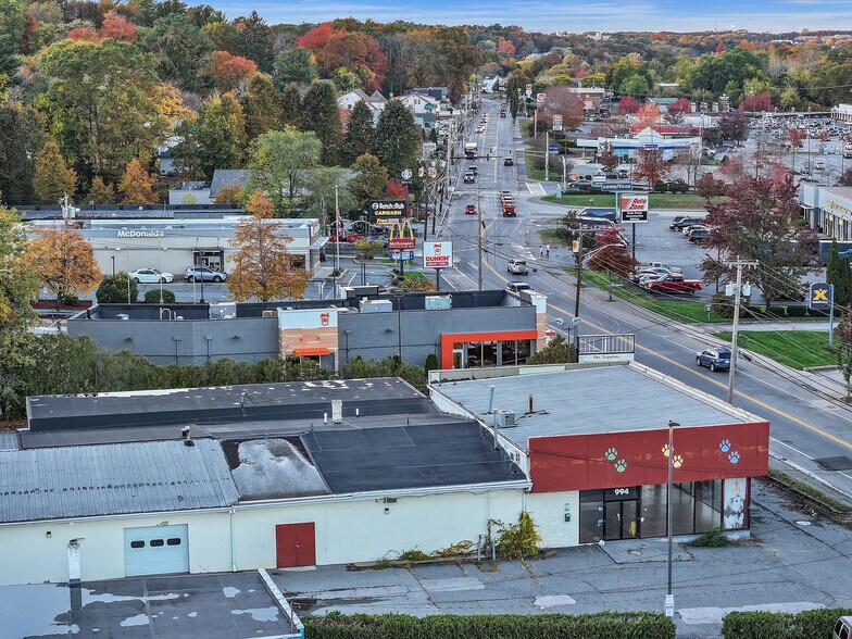 994 Grafton St, Worcester, MA à louer - Photo de l’immeuble – Image 3 sur 4