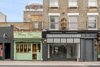 Plus de détails pour 70A Chalk Farm Rd, Londres - Local commercial à louer