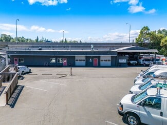 Plus de détails pour 11520 Northup Way, Bellevue, WA - Local d’activités à vendre