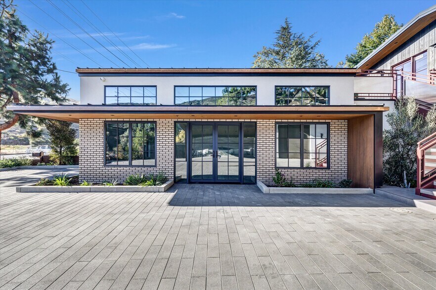 21024 Laguna Canyon Rd, Laguna Beach, CA à louer - Photo de l’immeuble – Image 3 sur 49