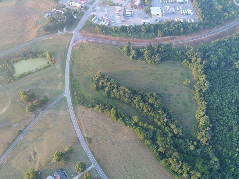 N Mountain St, Blacksburg, SC à vendre - Photo de l’immeuble – Image 3 sur 9
