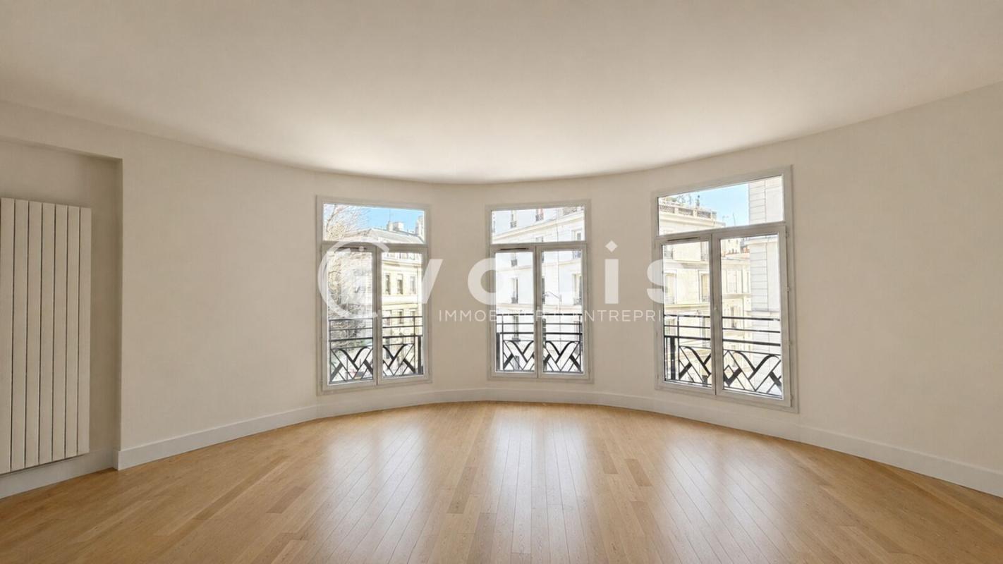 Bureau dans Paris à vendre Photo de l’immeuble– Image 1 sur 13