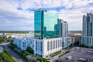 Plus de détails pour 8950 SW 74th Ct, Miami, FL - Local commercial à louer