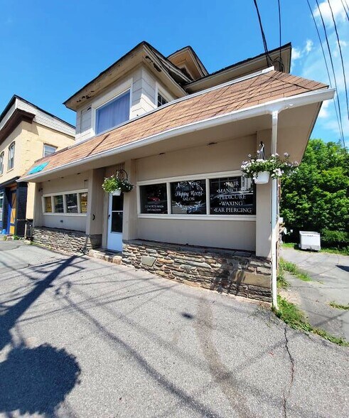 323-325 N Main St, Liberty, NY à vendre - Photo de l’immeuble – Image 3 sur 5