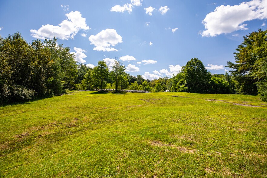 458 Woodstock Rd, Woodstock, VT à vendre - Photo de l’immeuble – Image 2 sur 5