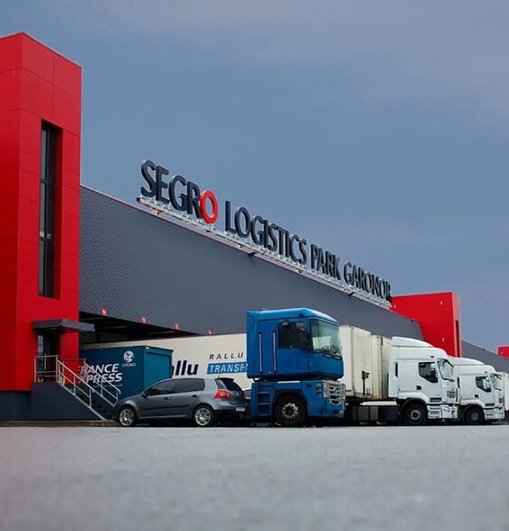 Industriel/Logistique dans Le Blanc-Mesnil à louer - Photo de l’immeuble – Image 2 sur 4