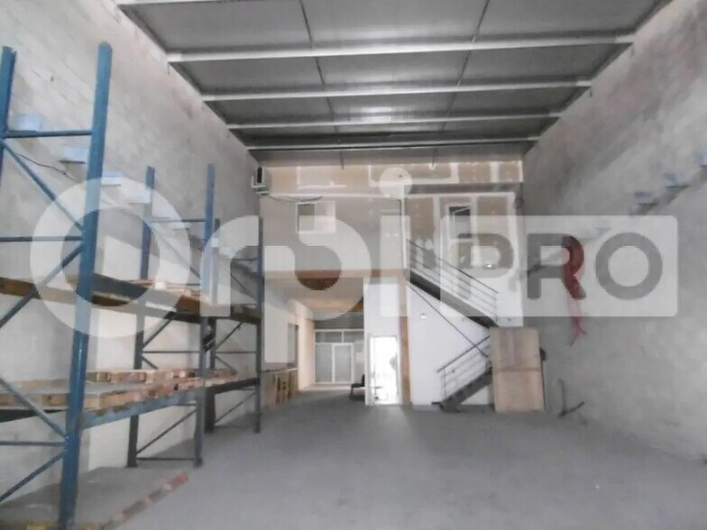 Local d'activités dans Montech à vendre - Photo de l’immeuble – Image 3 sur 8