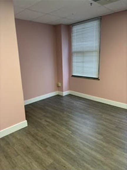 103 E State St, Mason City, IA à louer Photo intérieure– Image 1 sur 2