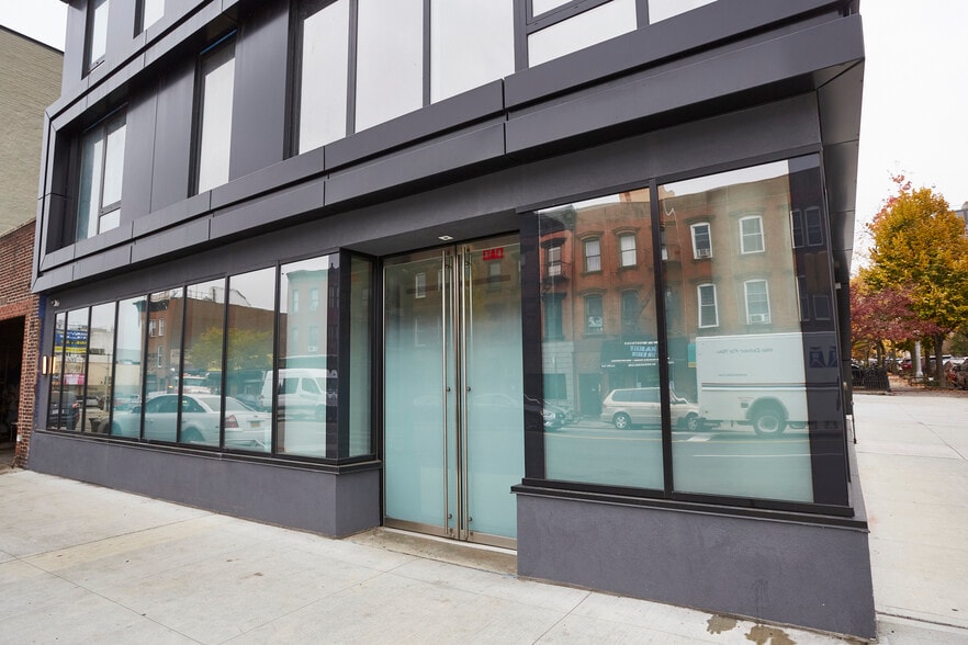 161 12th St, Brooklyn, NY à vendre - Photo de l’immeuble – Image 2 sur 11