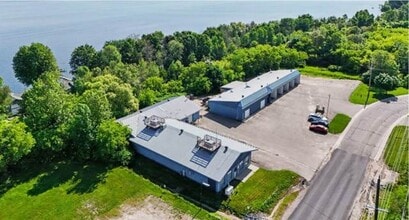 635 Nelson St, Pembroke, ON à louer Photo de l’immeuble– Image 1 sur 28