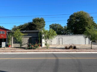 Plus de détails pour 808 E Nueces St, Victoria, TX - Bureau à vendre