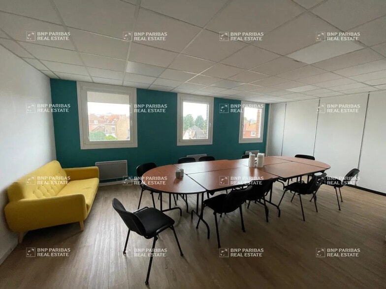 679 Avenue De La République, Lille à louer - Photo de l’immeuble – Image 3 sur 12
