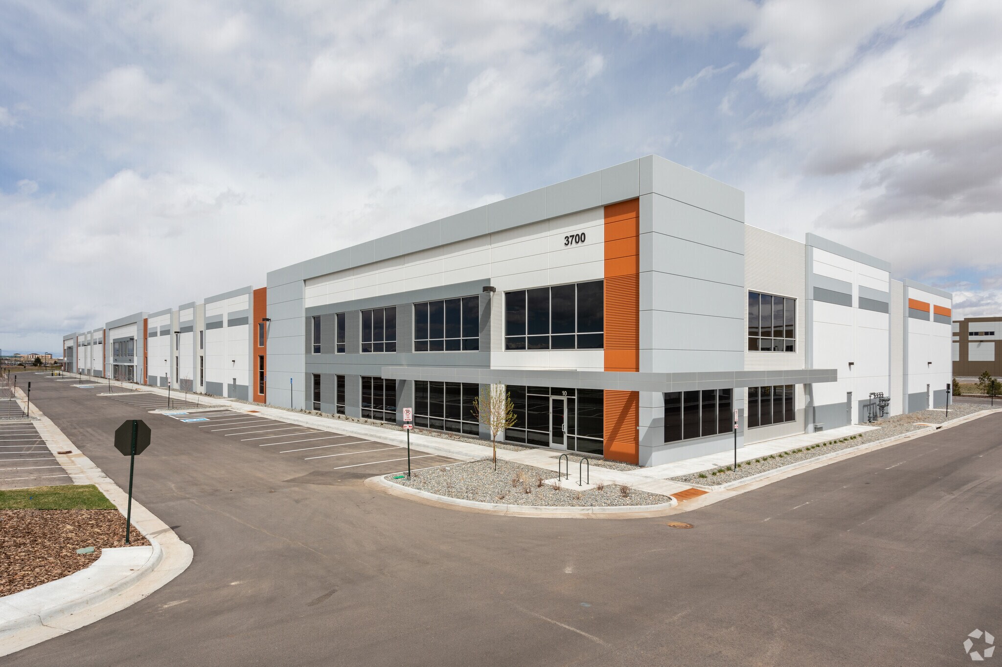 3700 N Salida St, Aurora, CO à louer Photo principale– Image 1 sur 5