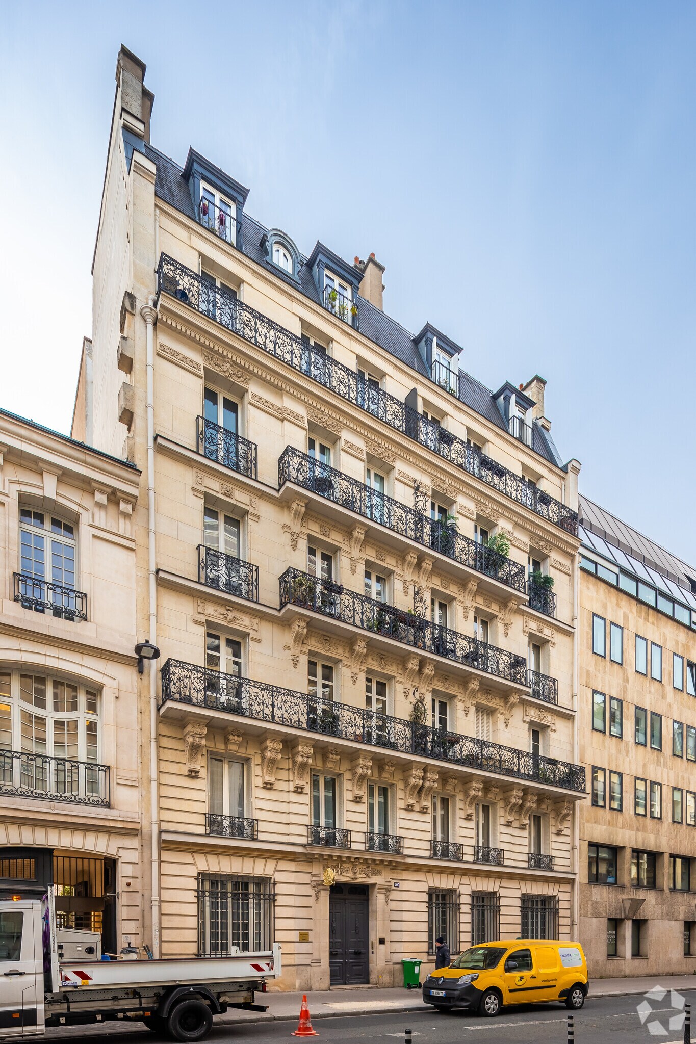 207 Rue De Vaugirard, Paris à louer Photo de l’immeuble– Image 1 sur 12