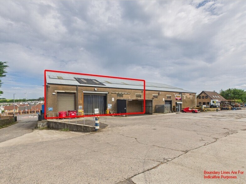 173-175 Airdrie Rd, Caldercruix à louer - Photo de l’immeuble – Image 2 sur 4