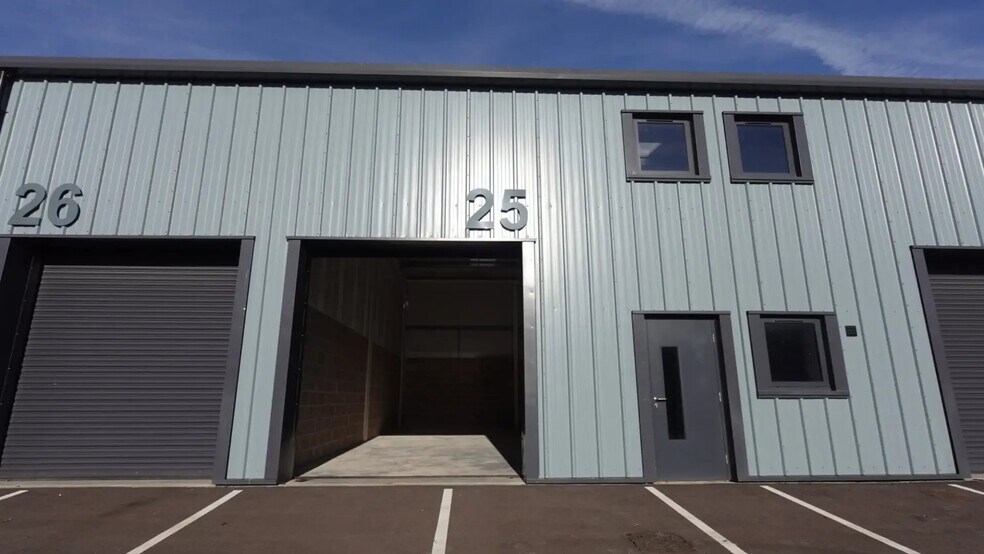 21 Artillery Rd, Yeovil à louer - Photo de l’immeuble – Image 3 sur 8