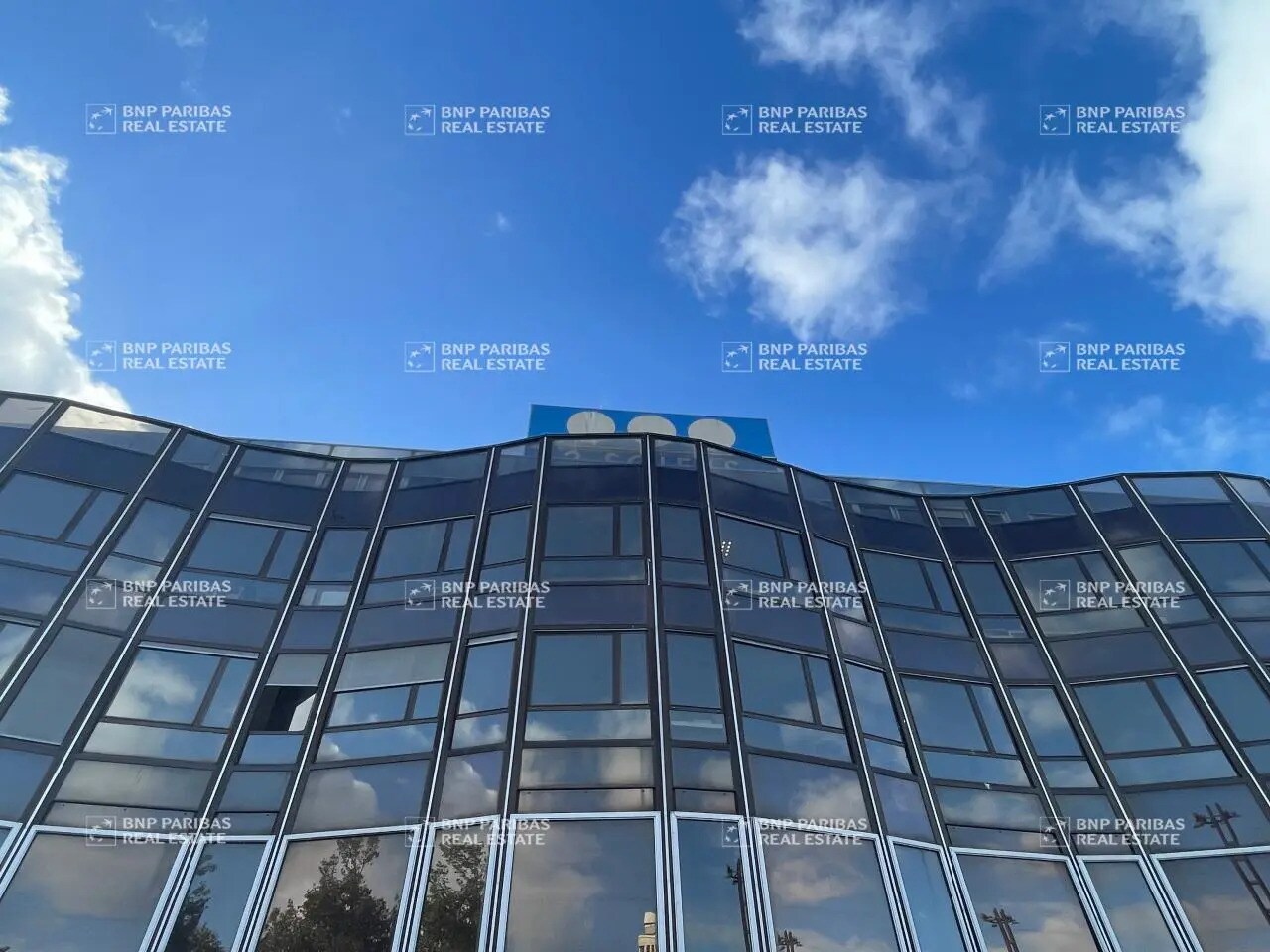Bureau dans Rennes à vendre Photo de l’immeuble– Image 1 sur 8