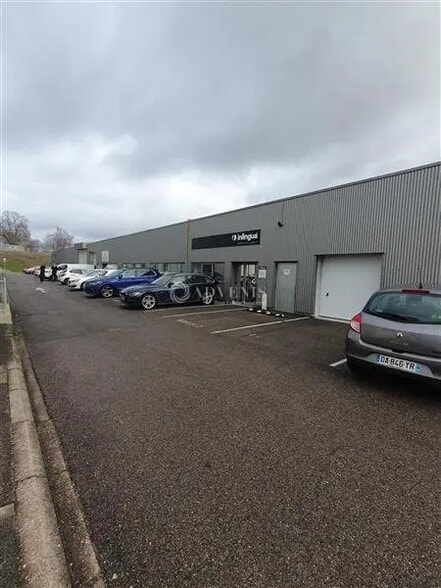 Bureau dans Heillecourt à louer - Photo de l’immeuble – Image 2 sur 4