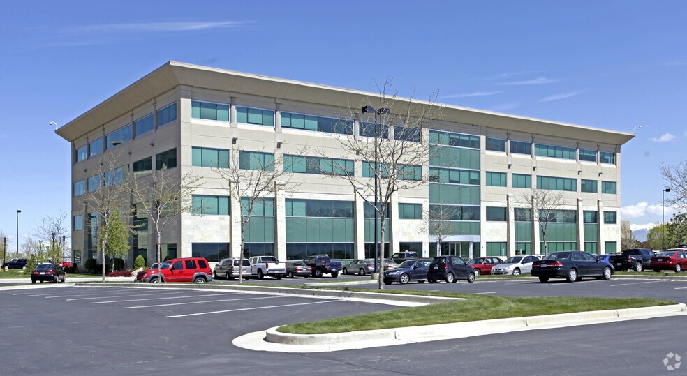 4225 Lake Park Blvd, Salt Lake City, UT à louer - Photo principale – Image 1 sur 22