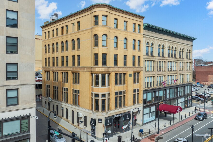 316 Main St, Worcester, MA à louer - Photo de l’immeuble – Image 2 sur 5