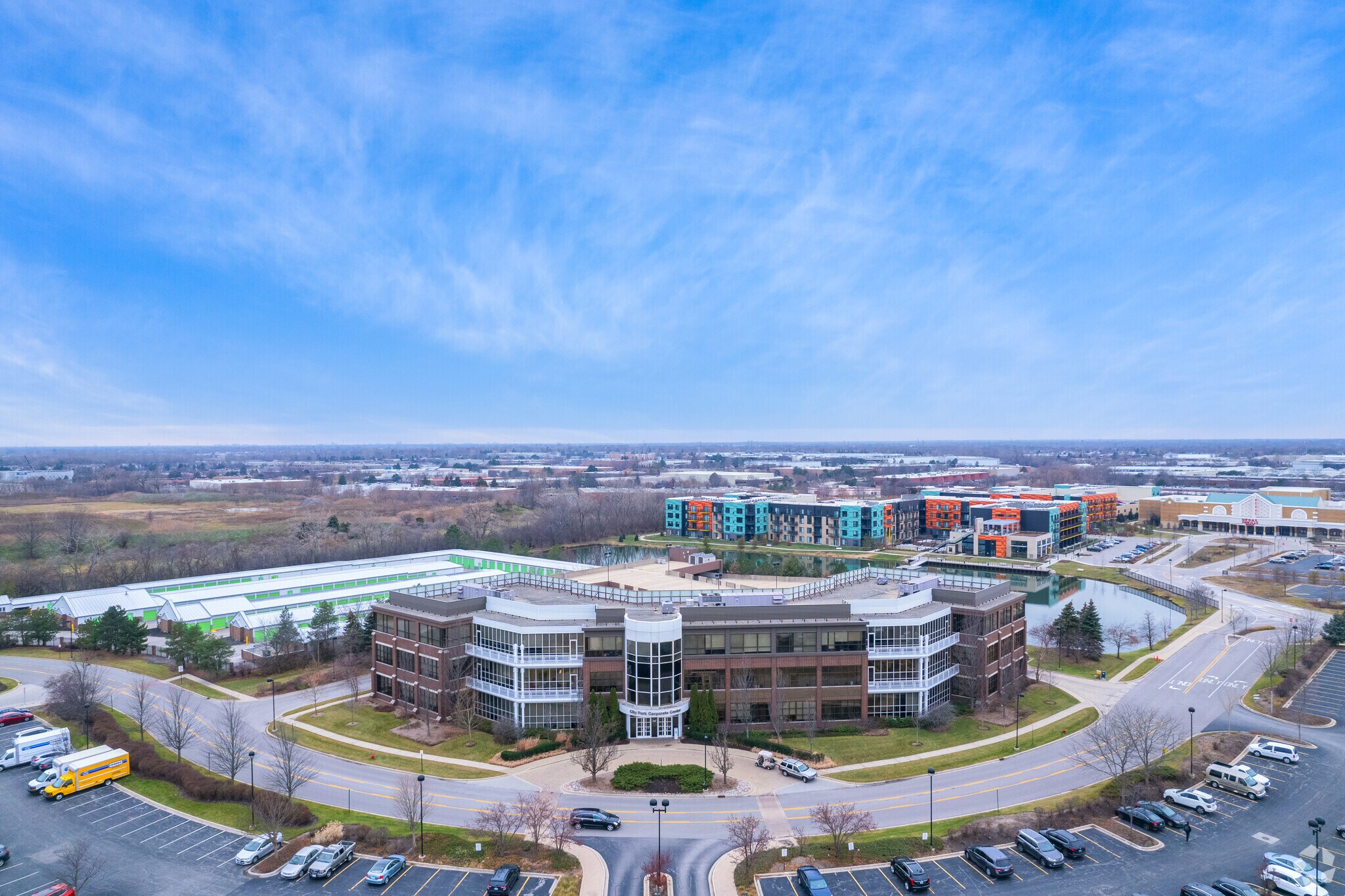 250 Parkway Dr, Lincolnshire, IL à louer Photo de l’immeuble– Image 1 sur 15