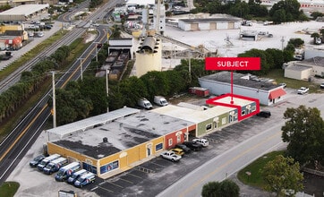 1205-1217 SE Dixie Cutoff Rd, Stuart, FL à louer Photo intérieure– Image 2 sur 4