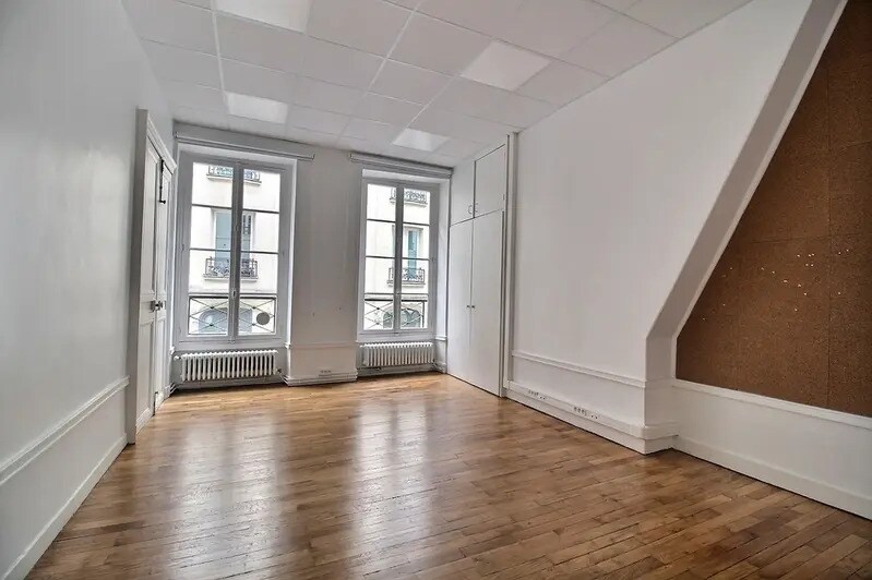 36 Rue D'Enghien, Paris à louer - Photo intérieure – Image 2 sur 7