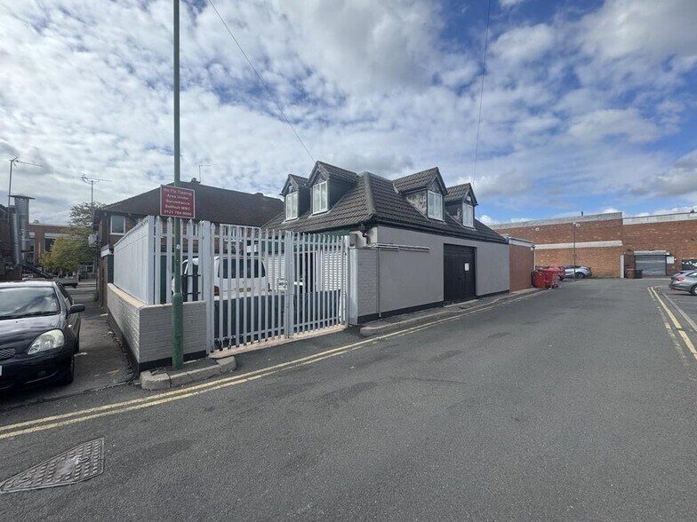 187 Stratford Rd, Solihull à vendre - Photo de l’immeuble – Image 2 sur 5