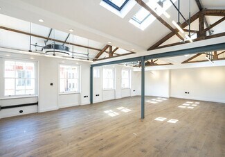 Plus de détails pour 40 Grosvenor Gdns, Londres - Bureau à louer