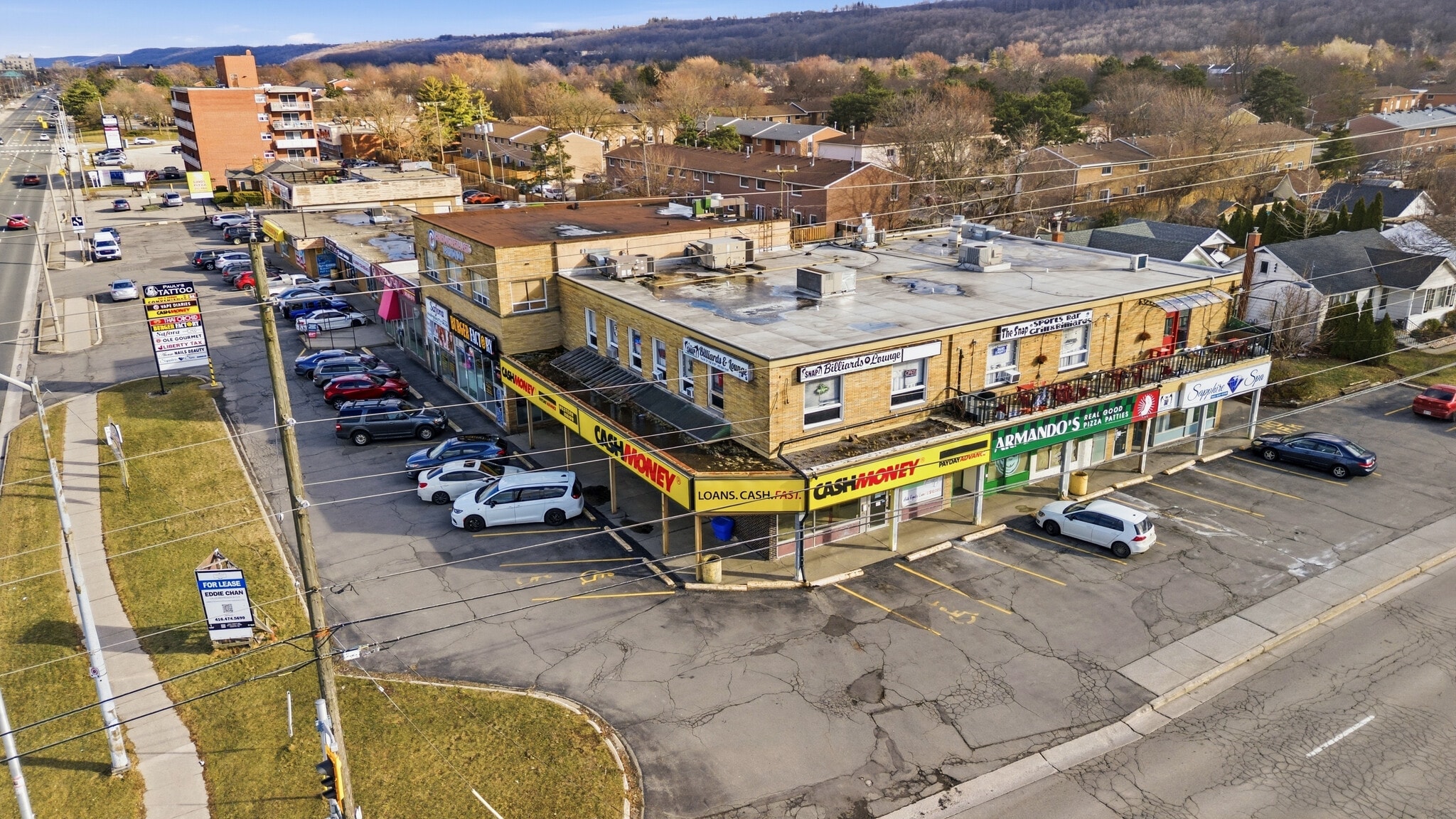 152-164 Hwy 8, Hamilton, ON à louer Photo intérieure– Image 1 sur 8