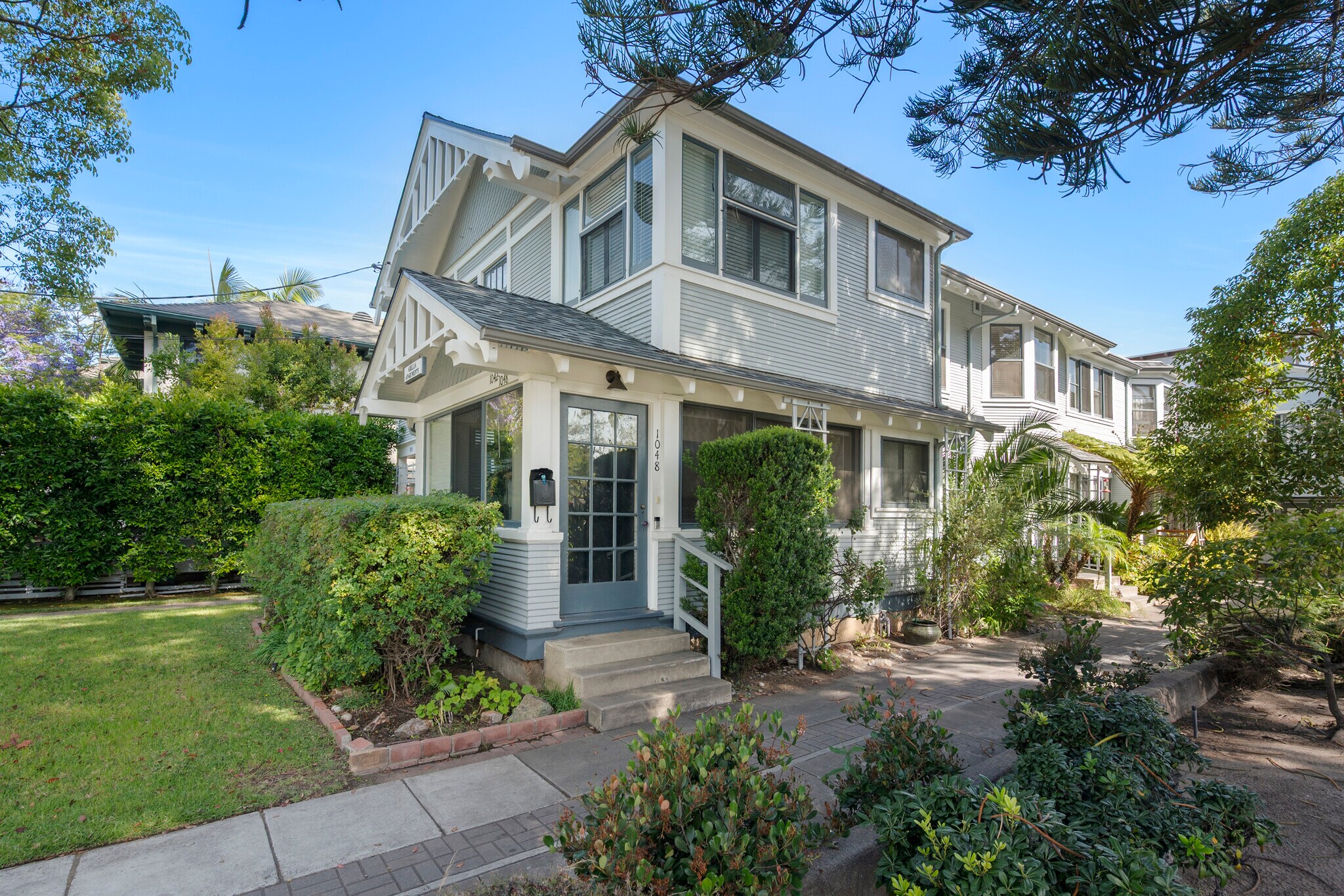 1042-1052 Adella Ave, Coronado, CA à vendre Photo principale– Image 1 sur 13