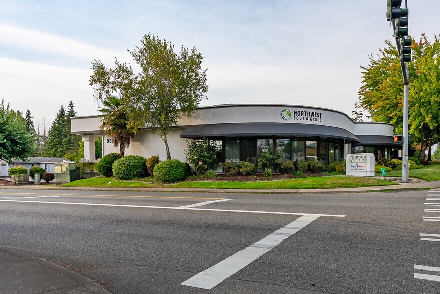 9399 Ridgetop Blvd NW, Silverdale, WA à louer - Photo de l’immeuble – Image 1 sur 16