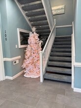 1100 Eaglewood Dr, Virginia Beach, VA à louer Photo intérieure– Image 1 sur 22