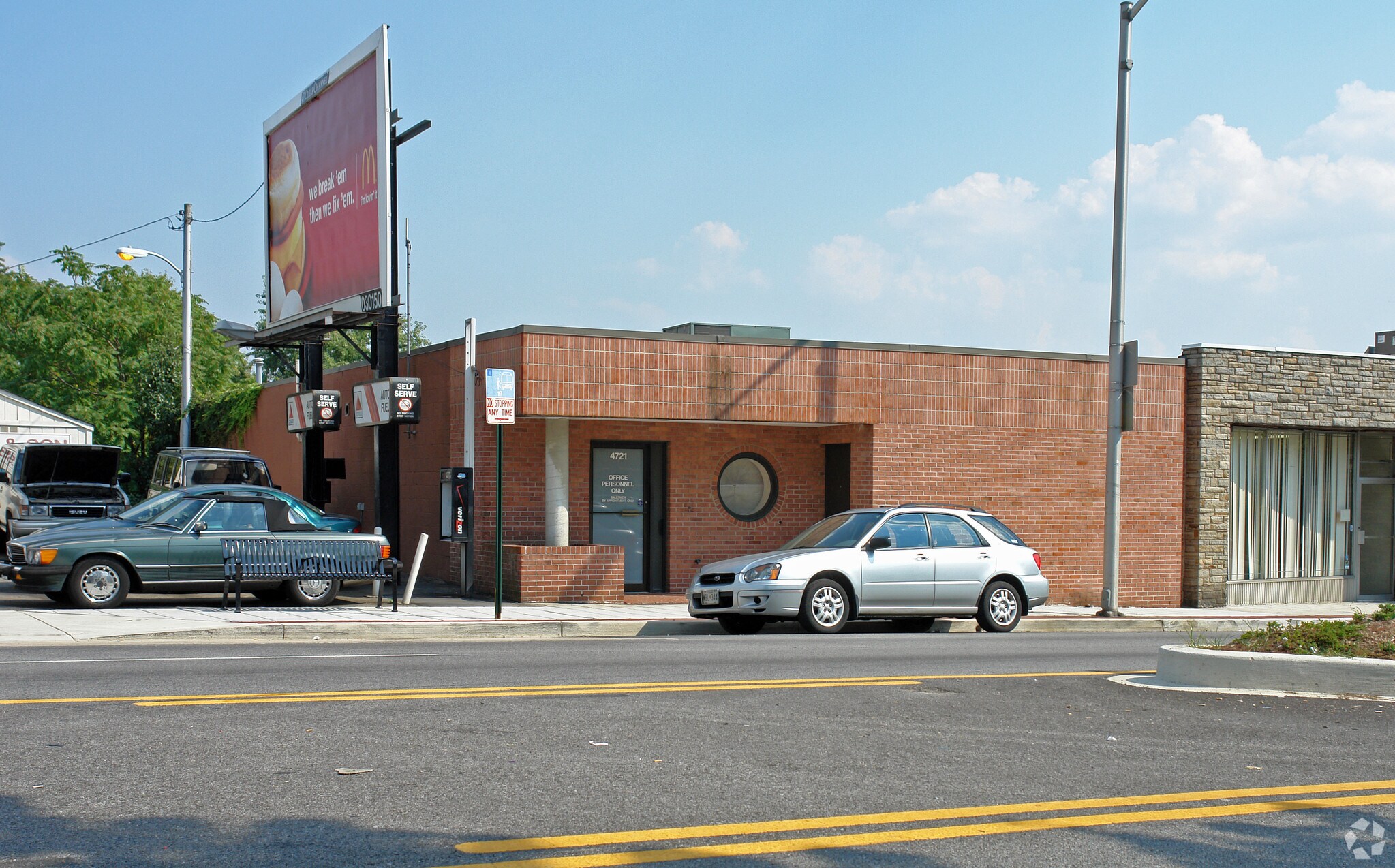 4721 Harford Rd, Baltimore, MD à louer Photo principale– Image 1 sur 3
