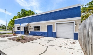Plus de détails pour 2710 Swamp Cabbage Ct, Fort Myers, FL - Bureau à vendre