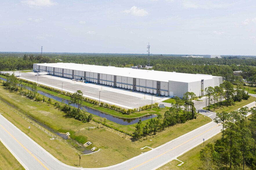 15335 Park Of Commerce Blvd, Jupiter, FL à louer - Aérien – Image 3 sur 6