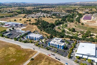 Plus de détails pour Wisteria Corporate Campus – Bureau à vendre, Paso Robles, CA