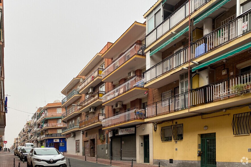 Calle de Peña Nueva, 8, Madrid, Madrid à vendre - Photo de l’immeuble – Image 2 sur 2