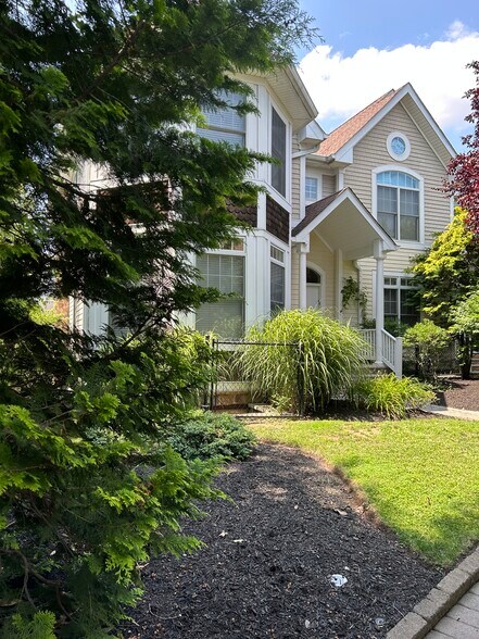25 E Linden Ave, Englewood, NJ à vendre - Photo de l’immeuble – Image 3 sur 24