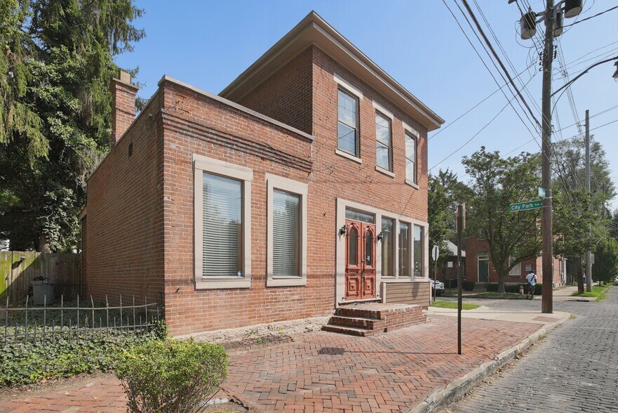 54 E Whittier St, Columbus, OH à louer - Photo de l’immeuble – Image 2 sur 20